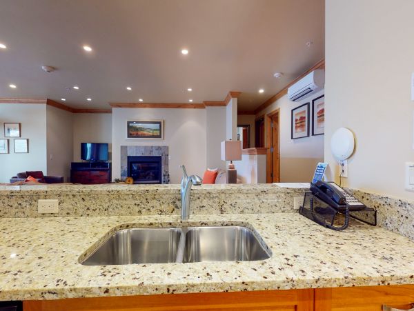 Vail Lionshead Condo 950422