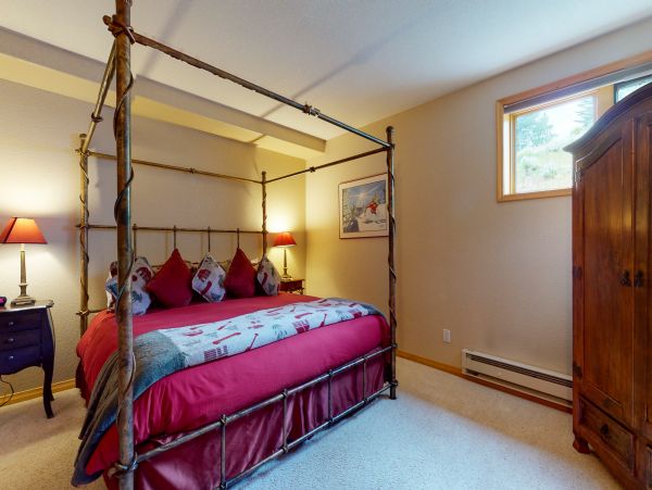 Vail Lionshead Condo 950423