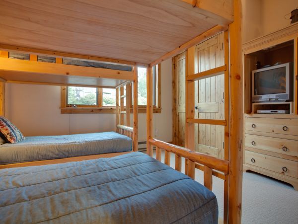 Steamboat Springs Condo 950424