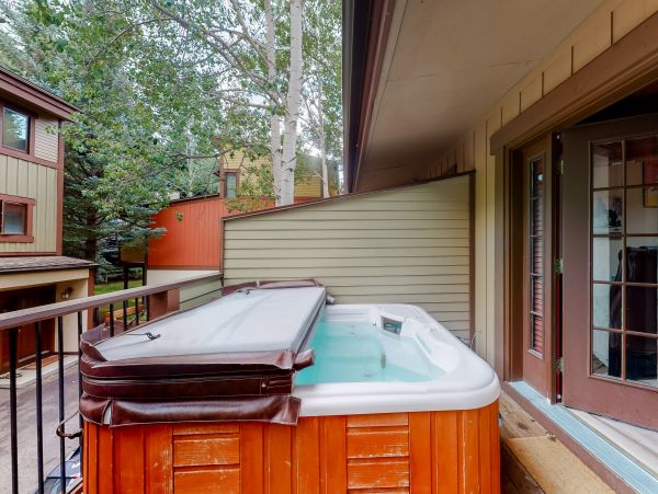 Vail Lionshead Condo 950429