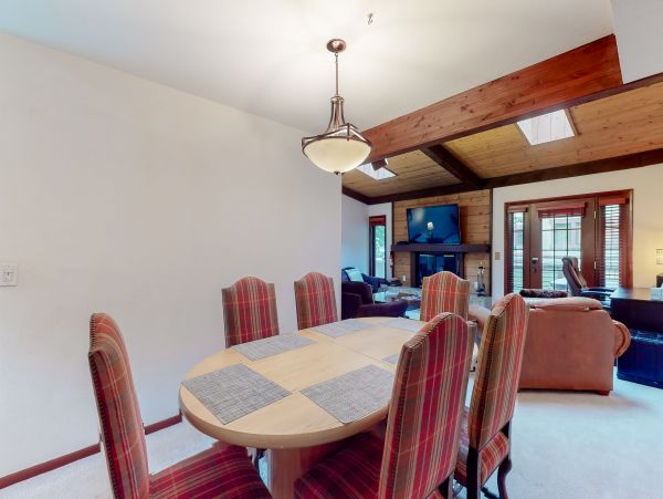 Vail Lionshead Condo 950429