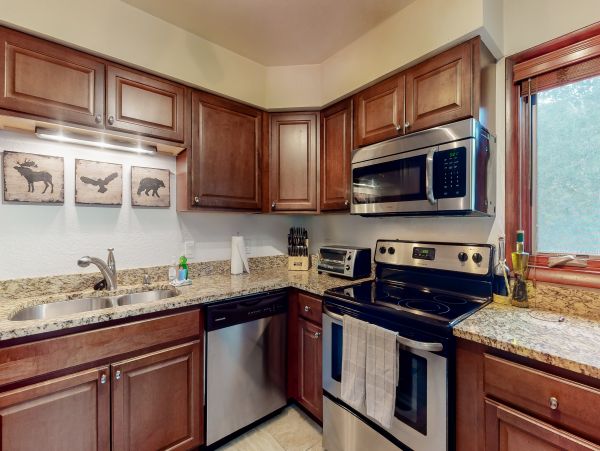 Vail Lionshead Condo 950429