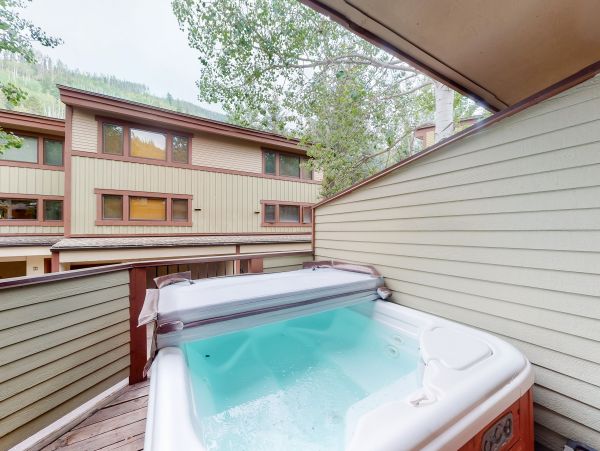 Vail Lionshead Condo 950429