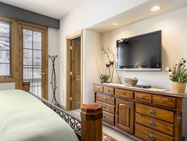 Steamboat Springs Home 950437