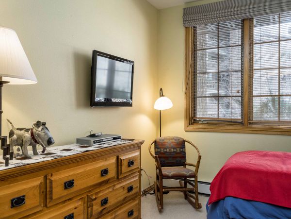 Steamboat Springs Home 950437