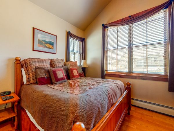 Breckenridge Home 950446