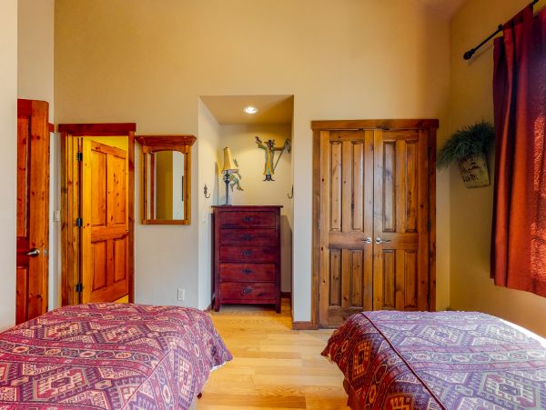 Breckenridge Home 950446