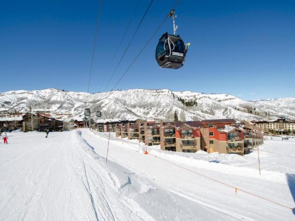 Snowmass Ski in - Ski out Vacation Condo Four Bedroom