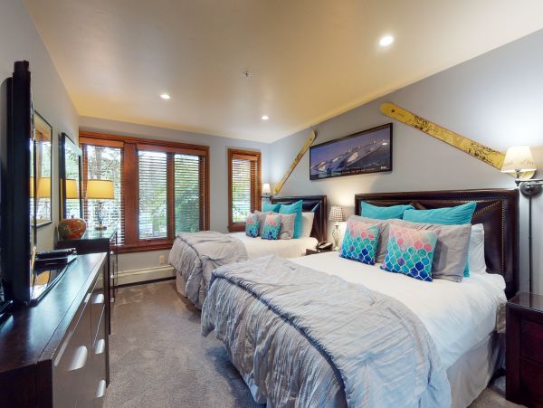 Vail Lionshead Condo 950461