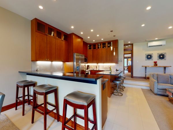 Ground floor ski in ski out unit