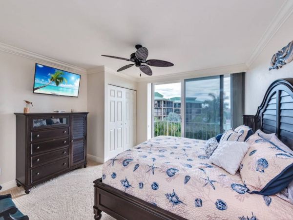 3 Bedroom Marco Island Vacation Condo Sleeps 6 Guests