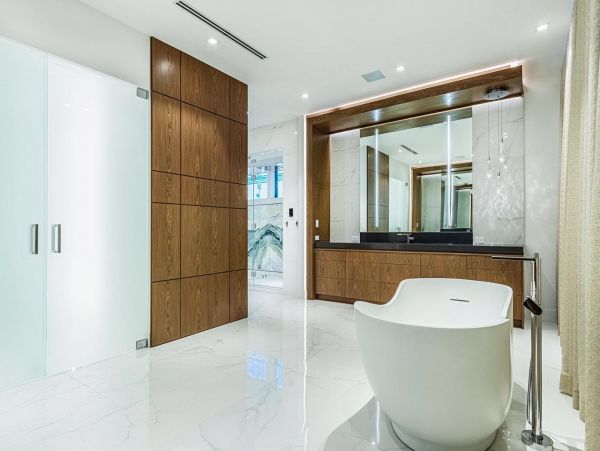 Luxury Bay Front 6 Bedrooms Rental Home in Fort Lauderdale