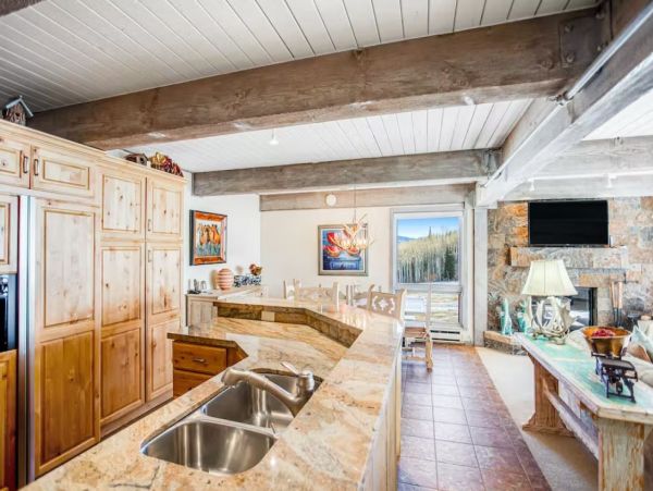 Three Bedroom Snowmass Ski-in/Ski-out Villa