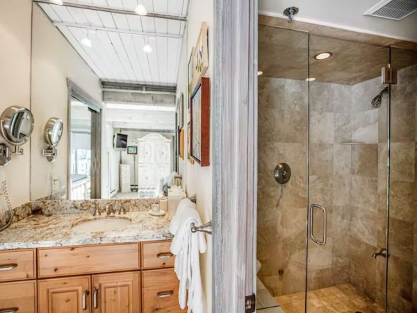 Three Bedroom Snowmass Ski-in/Ski-out Villa