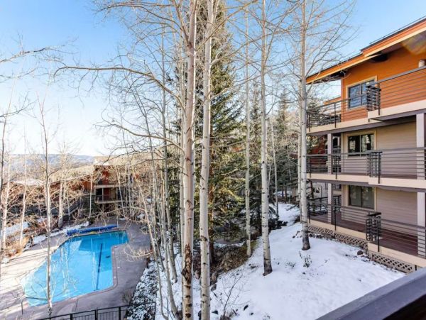 Three Bedroom Snowmass Ski-in/Ski-out Villa