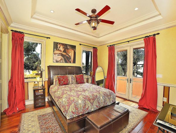 Luxurious Canal Front Home with Private Pool & Spa