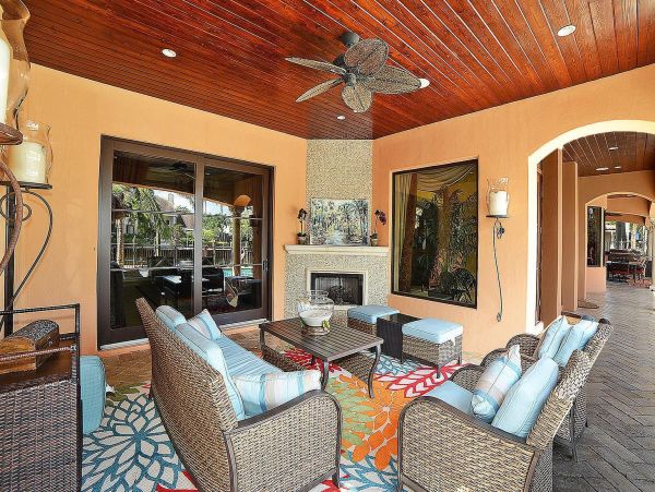 Luxurious Canal Front Home with Private Pool & Spa