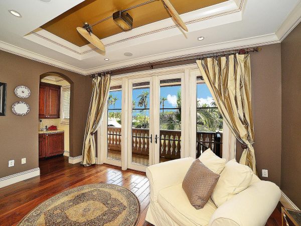Luxurious Canal Front Home with Private Pool & Spa