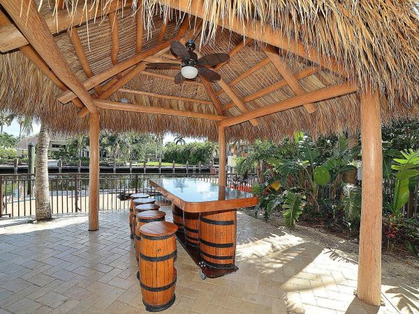 Luxurious Canal Front Home with Private Pool & Spa