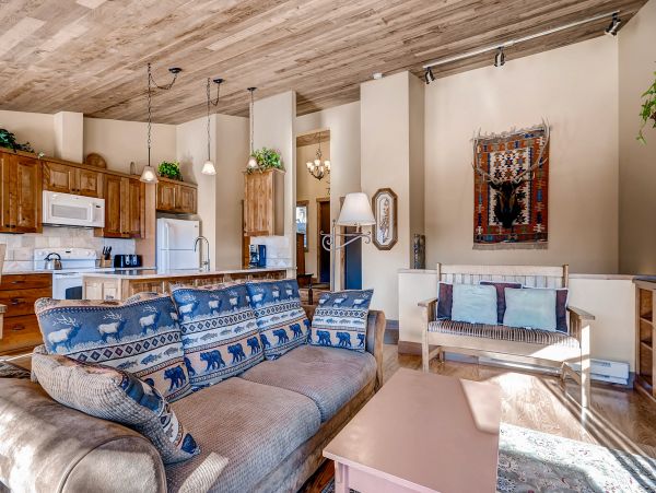 Breckenridge Home 950518