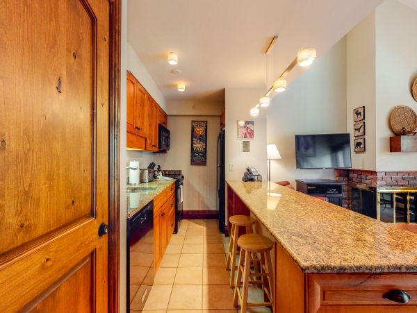 Vail Lionshead Condo 950524