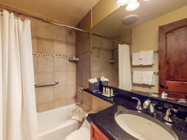 Vail Lionshead Condo 950524