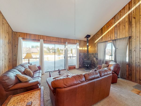 Breckenridge Home 950533