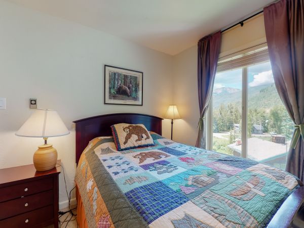 Vail Lionshead Home 950534