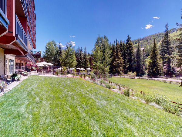Vail Lionshead Condo 950535