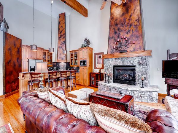 Breckenridge Home 950543