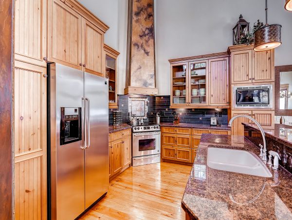 Breckenridge Home 950543