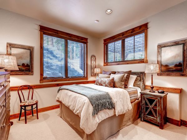 Breckenridge Home 950543