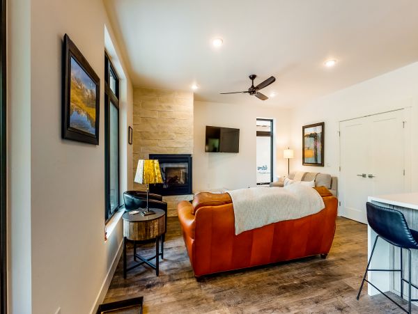 Breckenridge Home 950556