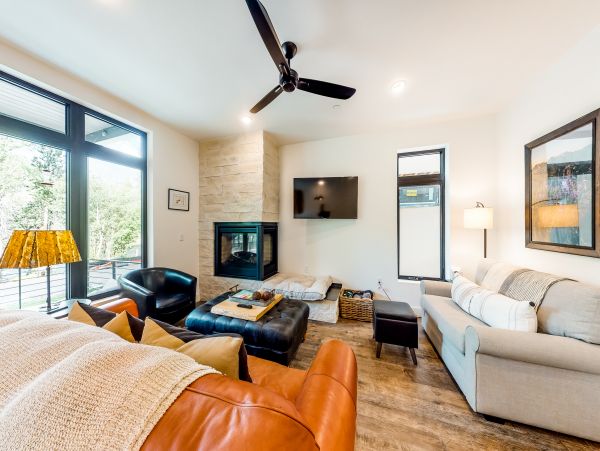 Breckenridge Home 950556