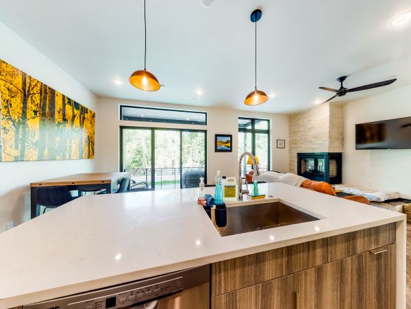 Breckenridge Home 950556