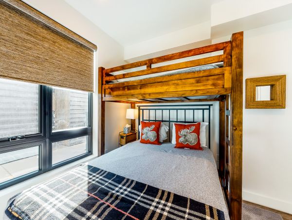 Breckenridge Home 950556