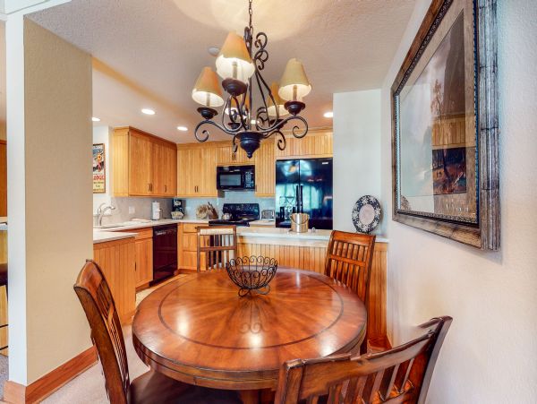 Beaver Creek Bachelor Gulch Condo 950559