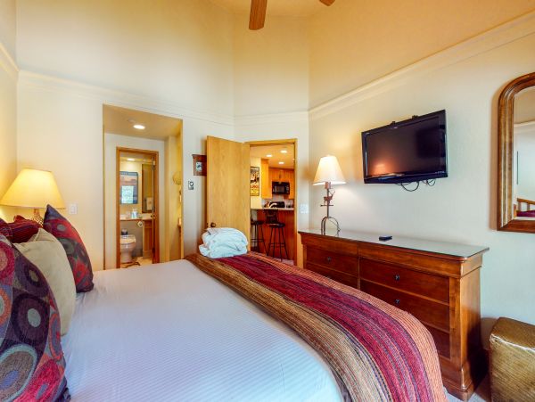 Beaver Creek Bachelor Gulch Condo 950559