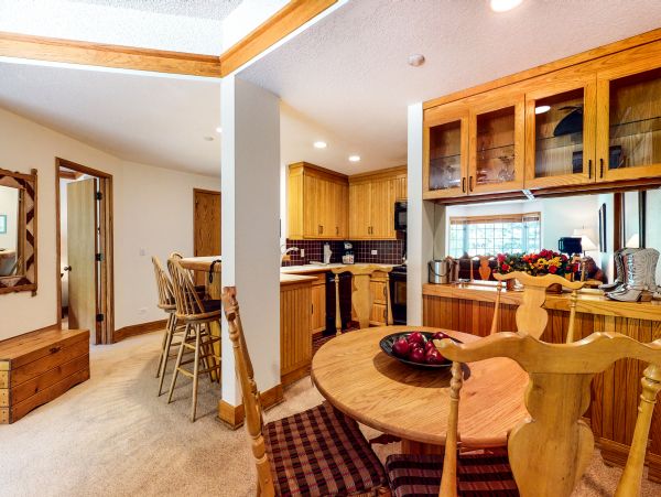 Beaver Creek Bachelor Gulch Condo 950568