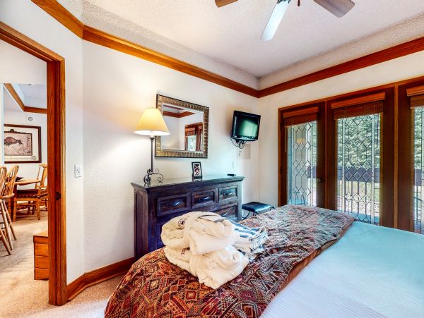 Beaver Creek Bachelor Gulch Condo 950568