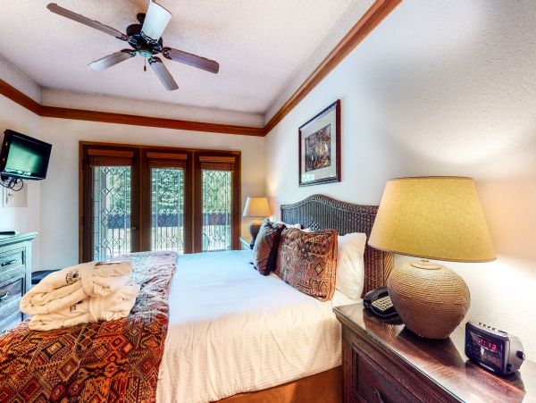 Beaver Creek Bachelor Gulch Condo 950568