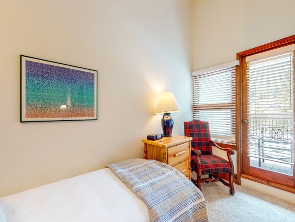 Vail Lionshead Condo 950571