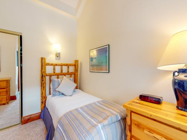 Vail Lionshead Condo 950571