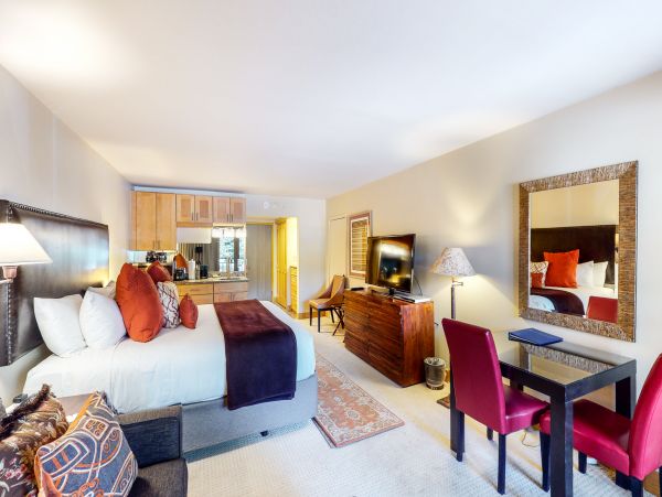 Aspen Home 950572