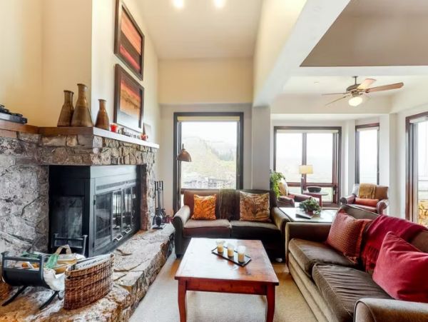 Spacious Snowmass Ski In Ski Out Condo Sleeps 6 3 Bedrooms