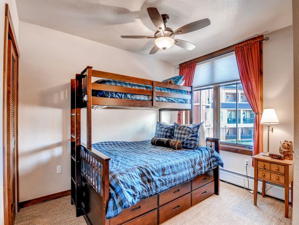 Breckenridge Condo 950585
