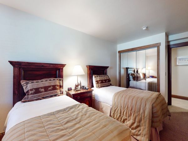 Vail Lionshead Condo 950587