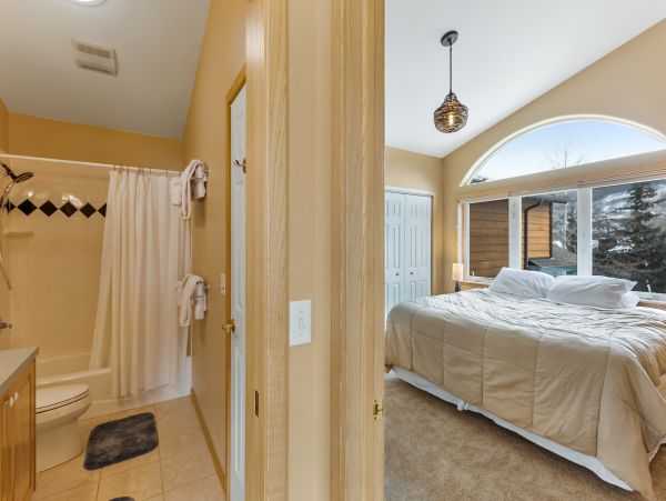 Breckenridge Home 950589