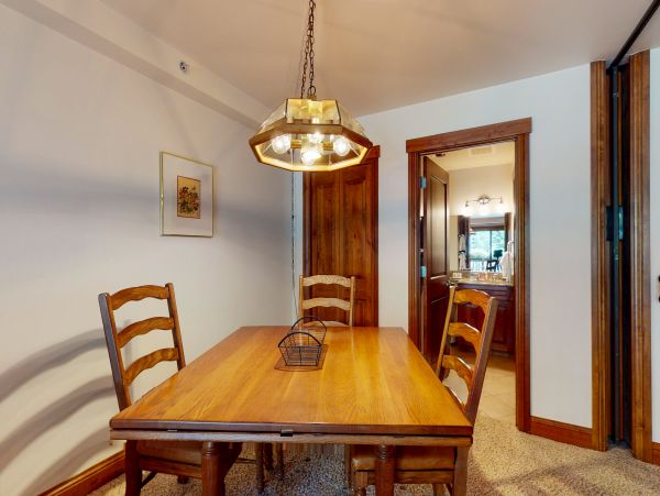 Vail Lionshead Condo 950596