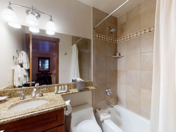 Vail Lionshead Condo 950596